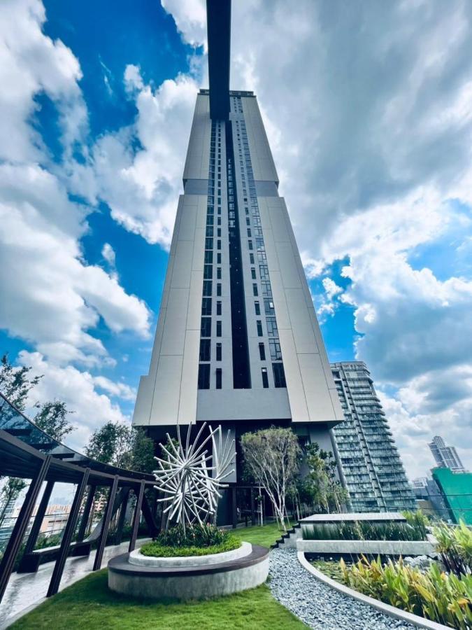 Axon Serviced Suites Куала-Лумпур Экстерьер фото